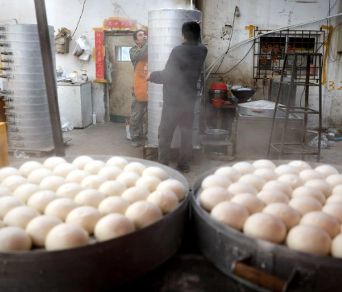 饅頭坊應(yīng)該使用什么樣的饅頭機(jī)